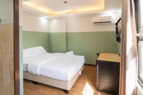 St. Marvin Studio Makati M306